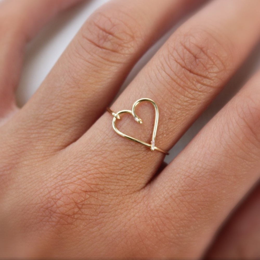 Dainty 14k Gold filled heart shaped handmade ring